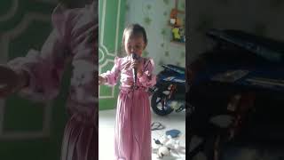 nyanyi lagu daun puspa