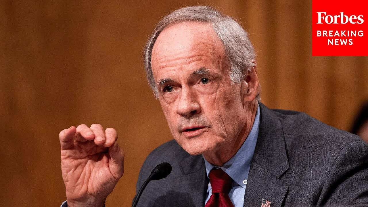 Tom Carper Leads Senate Environment Committee Hearing About The EPA's Toxic Chemical Regulations