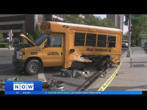 7 injured in multi-vehicle accident involving school bus in Bronx