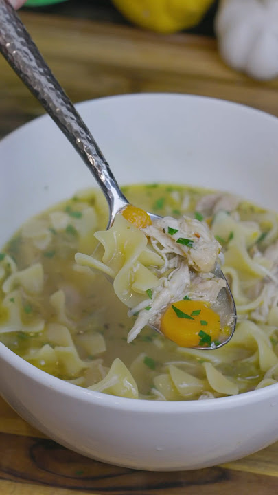 Chicken noodle soup #easyrecipe #chickennoodlesoup