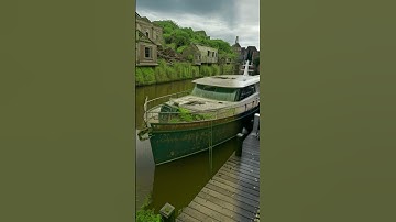 AI Scenes Abandoned Boat #boat #river #canal #city #photo #photography #photoleap #photoediting