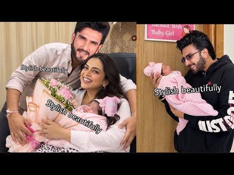 Deepika Padukone and Ranveer Singh's 2nd baby girl first look in hospital, Ranveer gave flowers t...