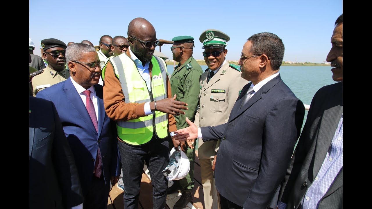 Visite du ministre El Malick Ndiaye des travaux de construction du Pont de Rosso