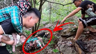 Unbelievable, baby monkey KuBin saved a 70-year-old woman in the forest by Monkey KuBin 7,951 views 4 weeks ago 9 minutes, 35 seconds