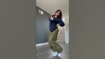 Thumbnail of London Thumakda | Dance Trend | Iman, Eshani, Jai, Meghna