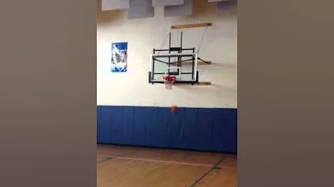 Jarrett Calhoun hoopin