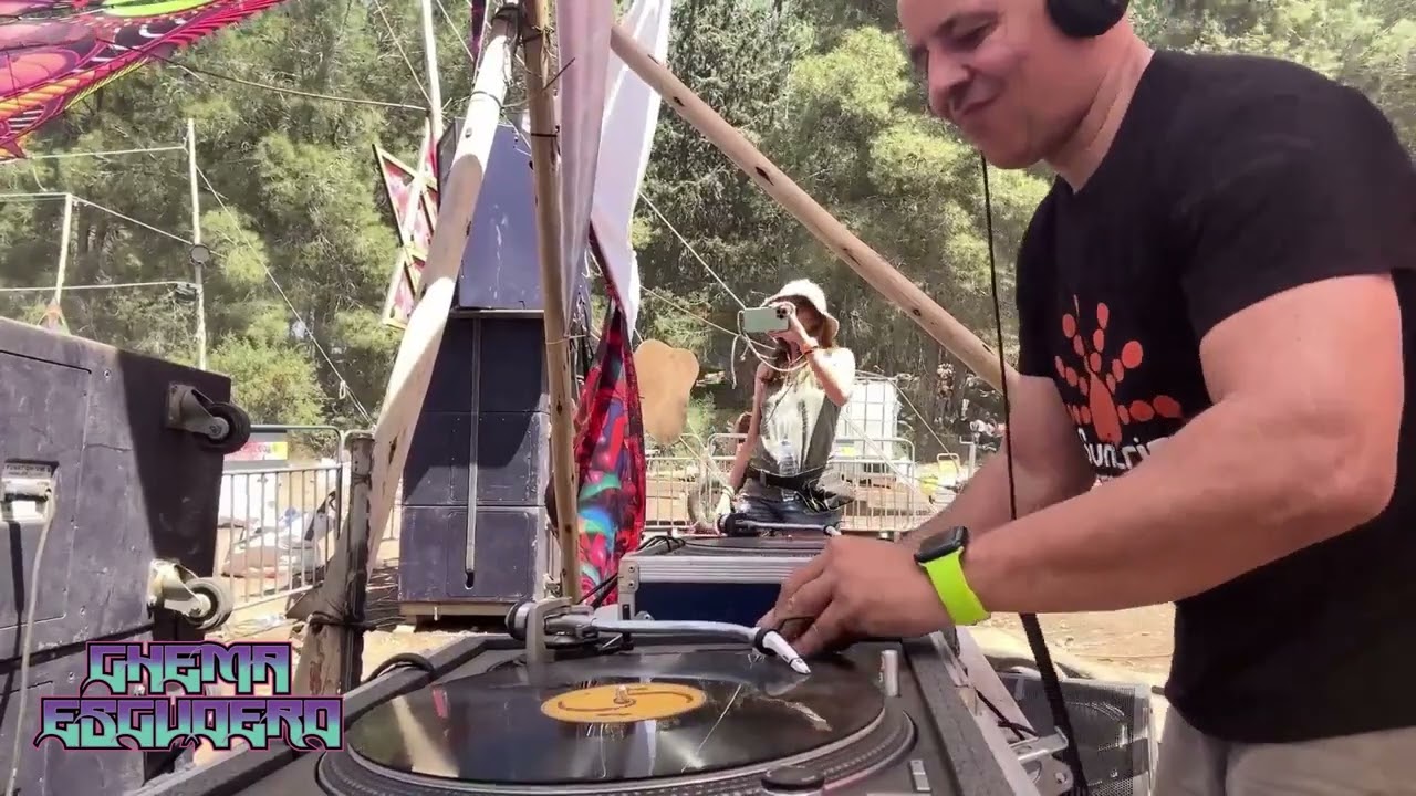 Chema Escudero @ Friday of Retro, Israel. April 2025