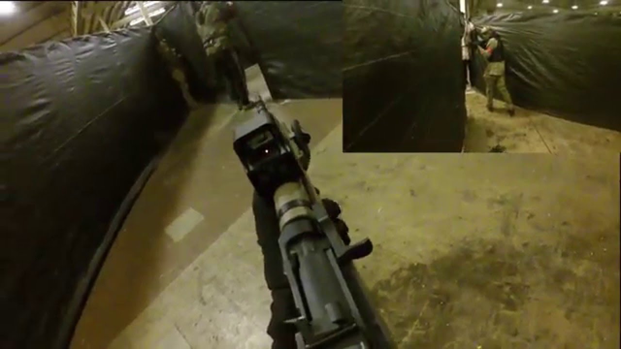 Airsoft Split Screen | Team Gameplay - YouTube