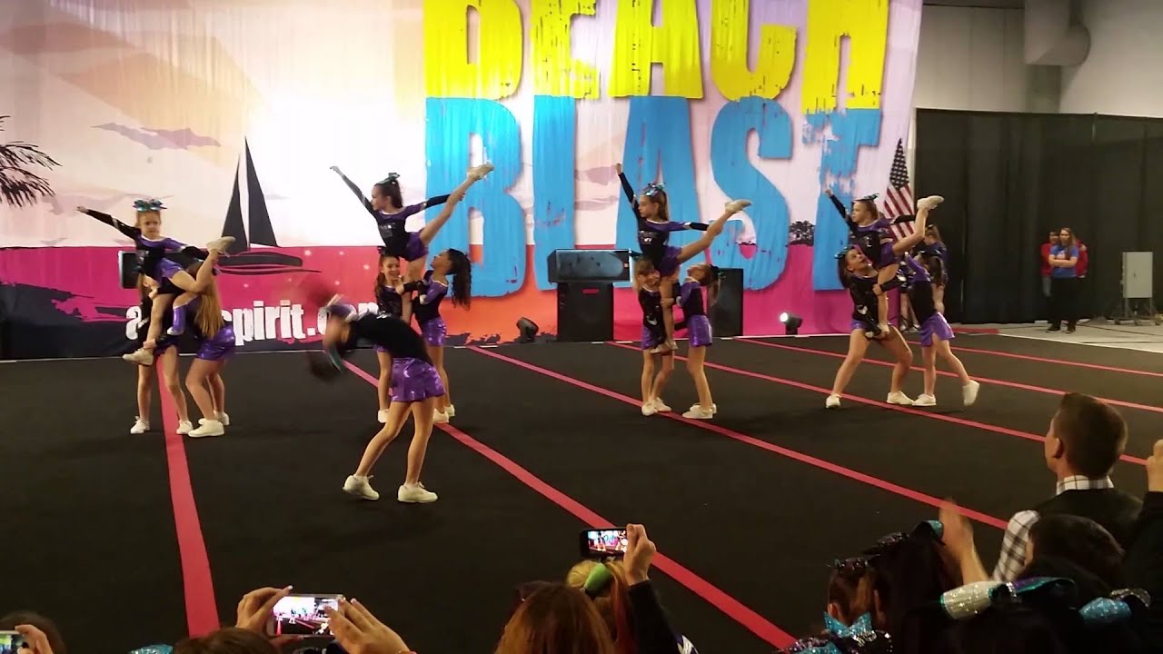 Dynamic elite athletics mini glitz