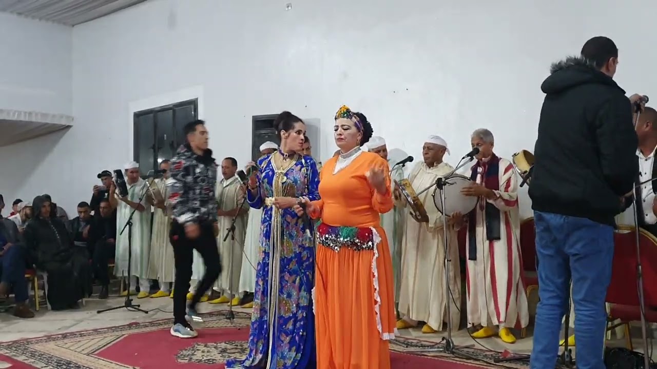 السانفونية الوحة الجميلة حسن الشواف ميمون أورحو أوسيدي حميد تامكايدوت عائشة البقريث وليلي بومية