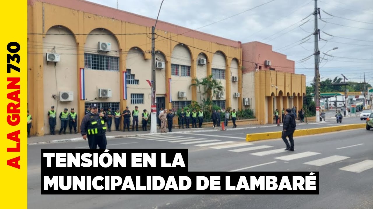 Funcionarios se movilizan contra posible juramento de Orlando Arévalo como concejal de Lambaré