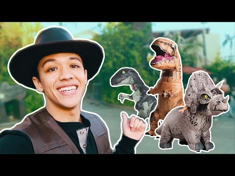 Dancing With Jurassic World Dinosaurs!