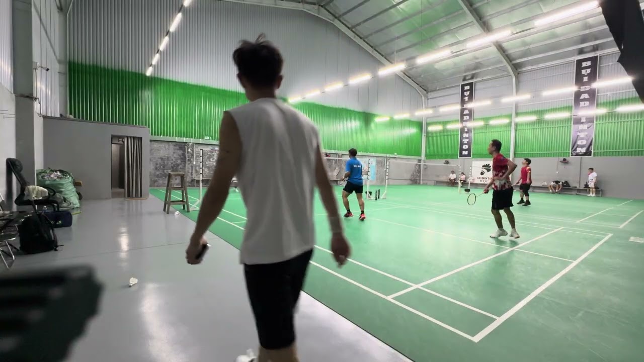 Training Bụi badminton