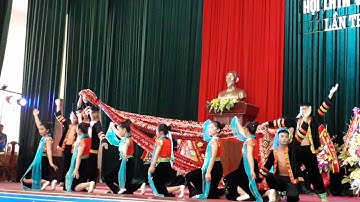 Múa của dân tộc Thái ở Mường Lát (part 2)
