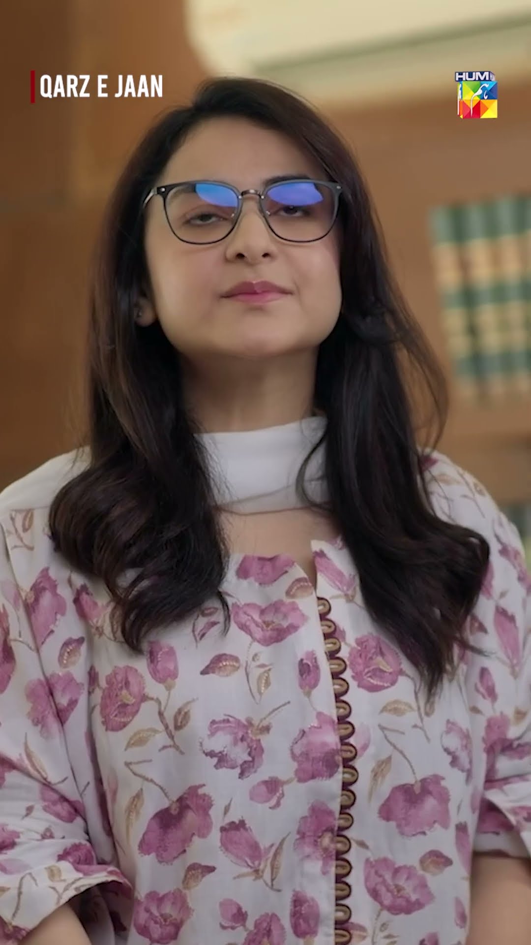 Boss Ne Office Bula Lia...!! #qarzejaan #yumnazaidi #usamakhan #humtv