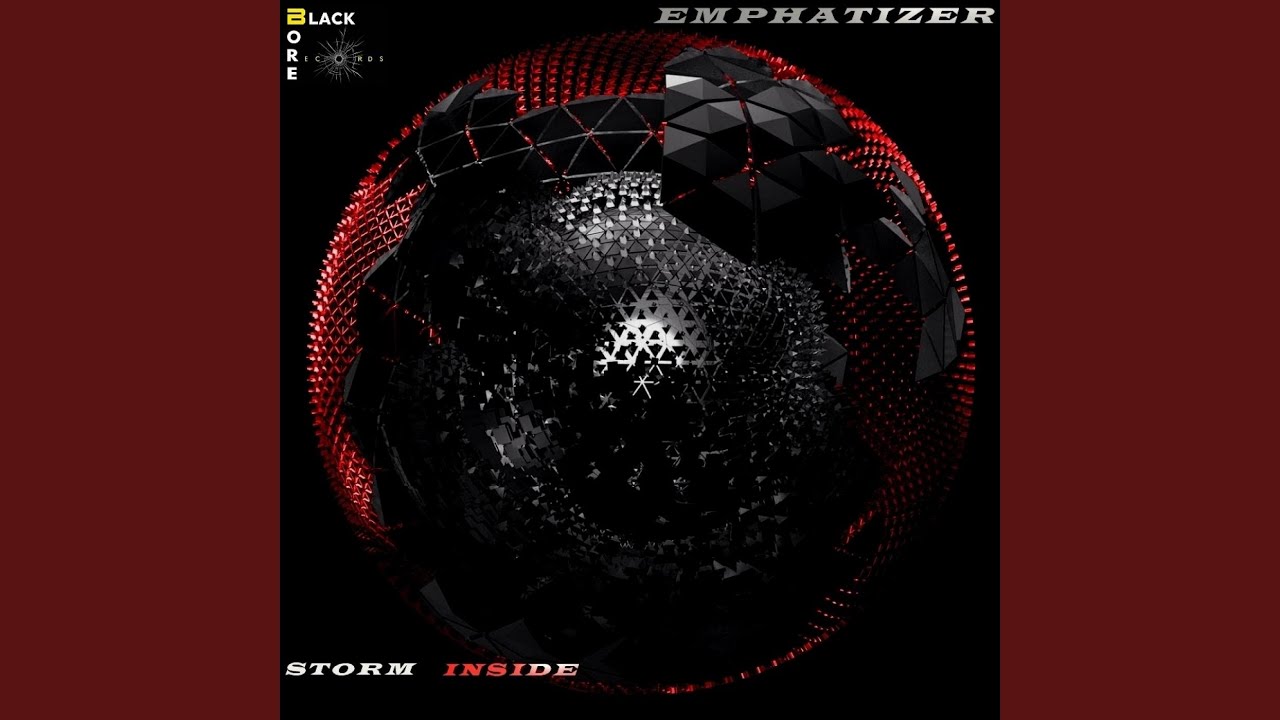 Guarda Storm Inside su YouTube Guarda Storm Inside su YouTube