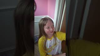 Sara's room tour