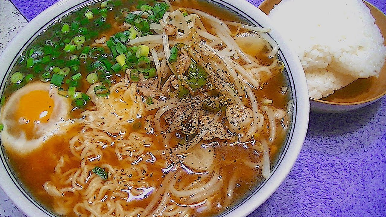 一人deごはん Let S Eat 明星チャルメラしょうゆ味2袋で ラーメンライス大盛り Youtube