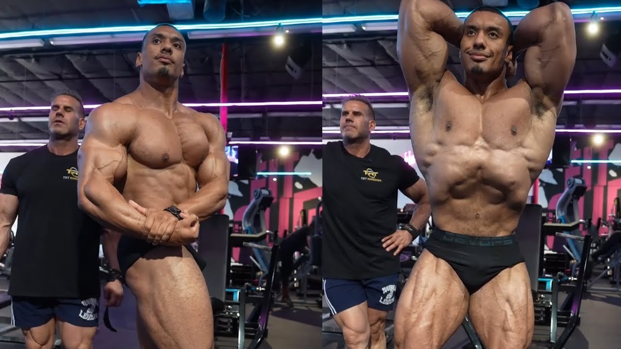 Step by Step: Jay Cutler Teaches Larry Wheels the Essentials of Posing