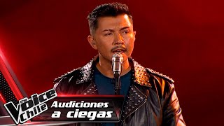 Juan Carlos Peralta - Como la cigarra | Audiciones a Ciegas | The Voice Chile 2023