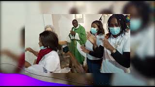 Video-Miniaturansicht von „Partage ton Pain avec celui qui a faim - Chorale Sainte Famille d'Afrique et des Iles de Pau“