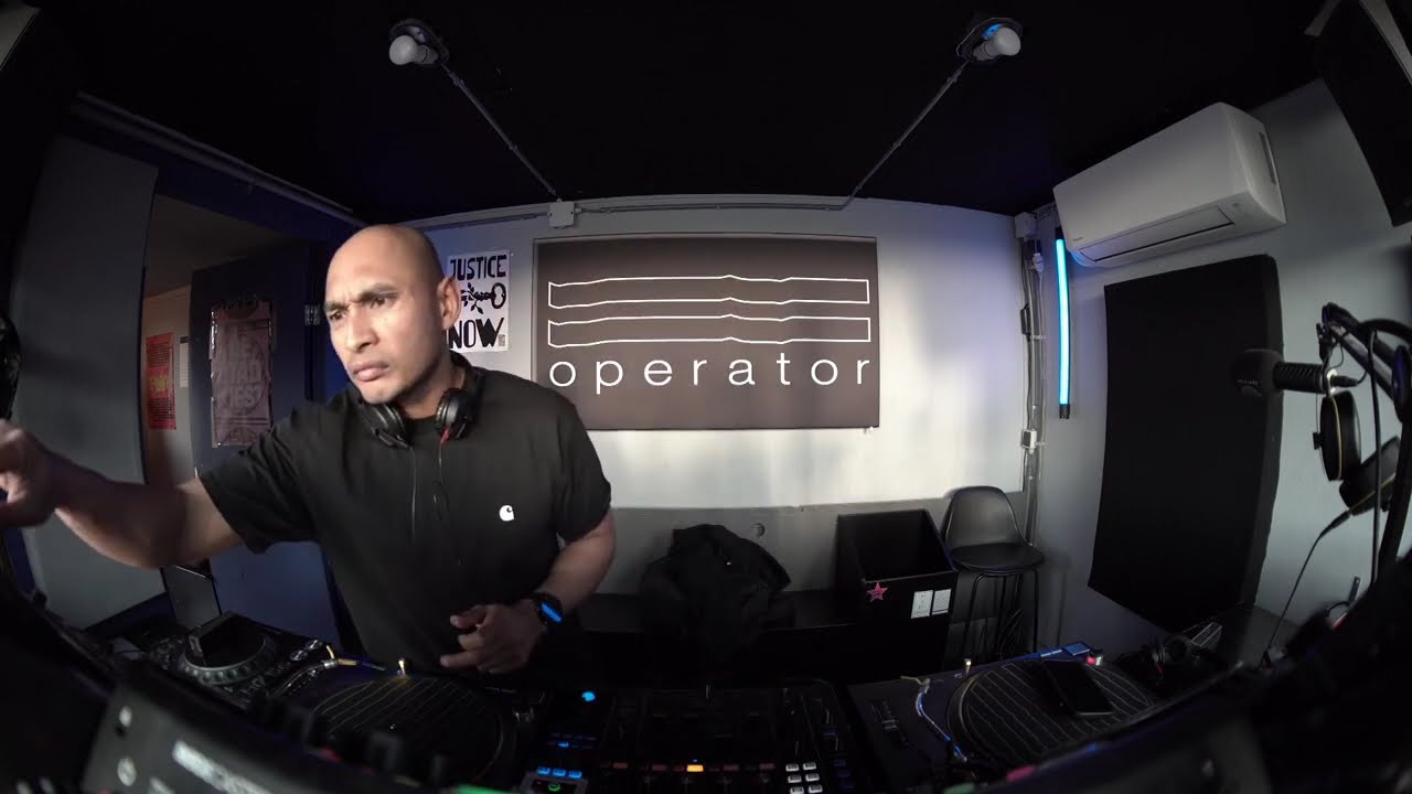 Ver Brutuzz - Operator Radio 26-02-26 en YouTube Ver Brutuzz - Operator Radio 26-02-26 en YouTube