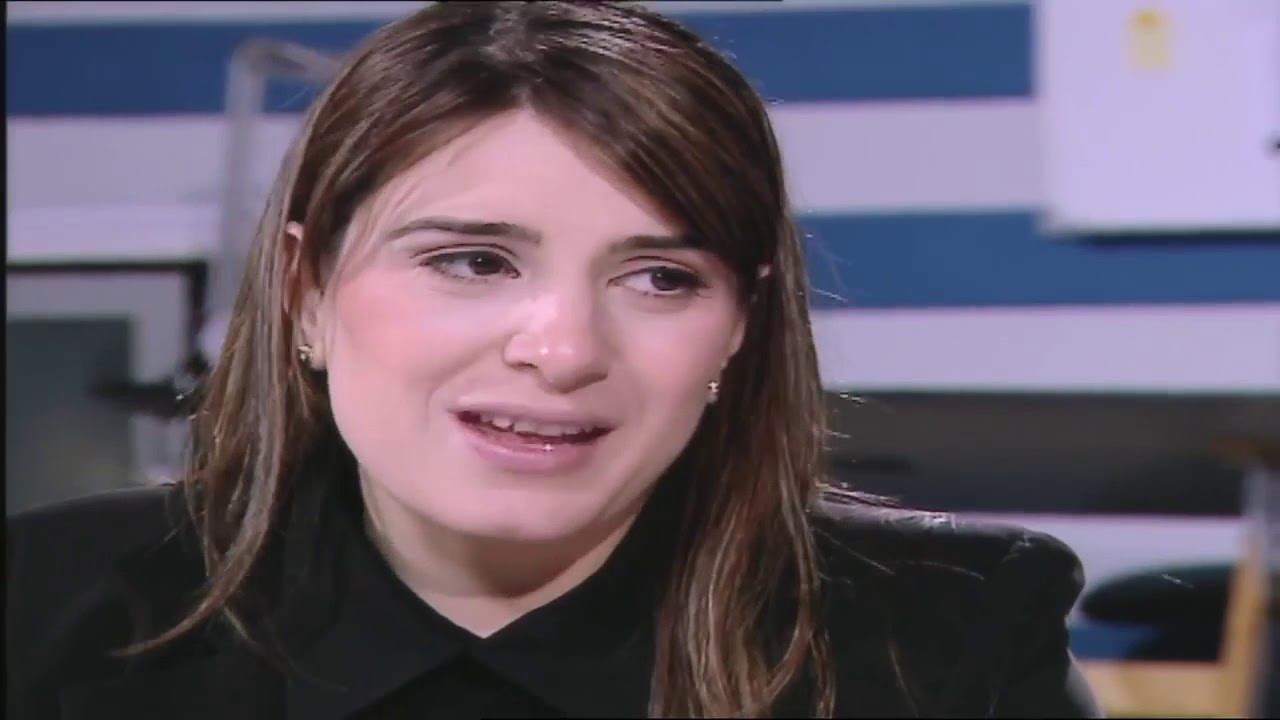 ميرفت بدأت تعجب بأحمد بعد موت جوزها 