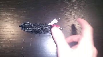 How to Connect Headphones To Hear Both the Computer and the Keyboard