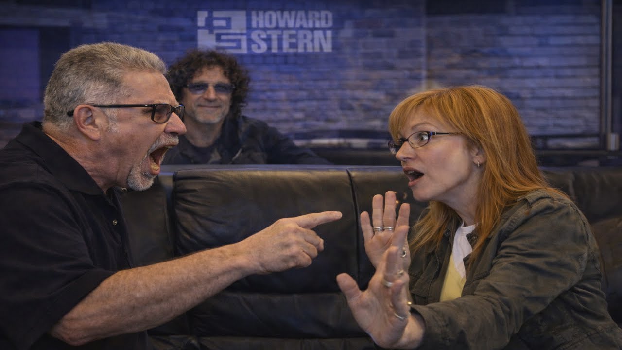 Ronnie SNAPS at Lisa G — Howard Lets It Burn!🔥  | Howard Stern TV Show