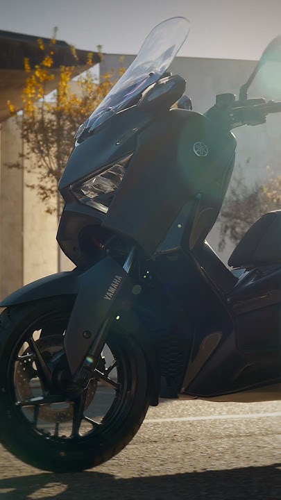 Com a Nova XMAX 300 Connected você fica ligado no máximo! ⚡🛵