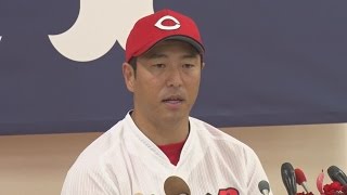 黒田投手、悔しさと充実感 広島で引退の記者会見