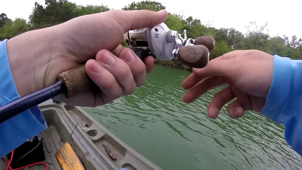 New Garmin GPS/Fish Finder On The Bass Raider!!! Fishing Offshore