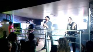 Superuva - Avisame si ya estas Muerta- Bariloche 21-05-15