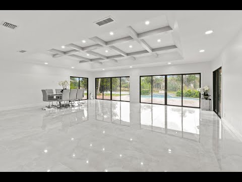 6975 N Calumet Circle, Lake Worth, FL home video tour