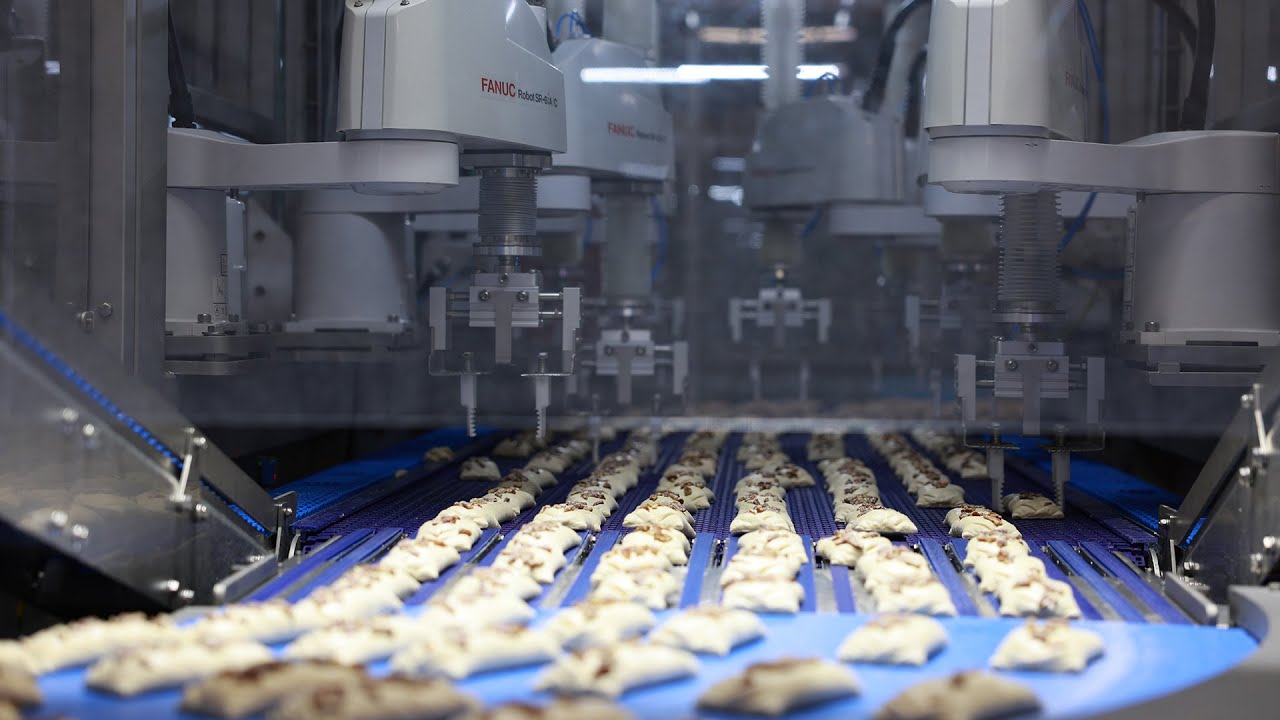 Botter i bageriet: Robotter og AI løfter bagværket hos Mette Munk