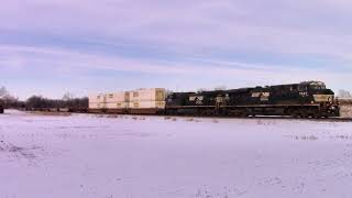 Norfolk Southern Trailer/Container Train 201 pulling from Hagerstown MD