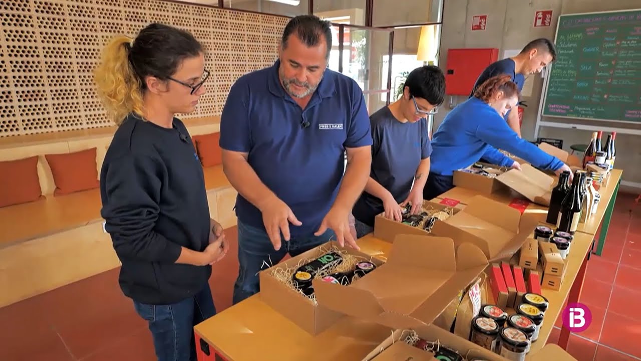 Torró de Can Pa i capses de Nadal amb Esment | Fred i Calent IB3