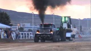 1979 Ford DT466 truck pull
