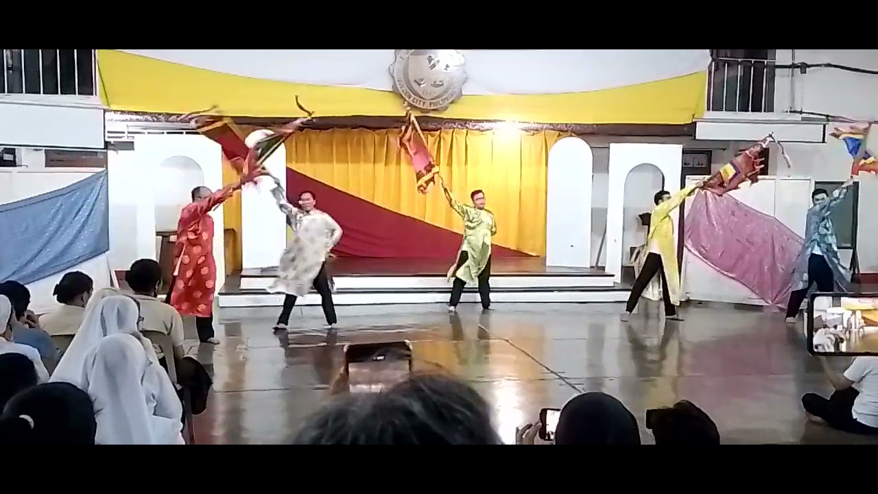 Vietnamese Dance _ Sojourn in Theater Arts