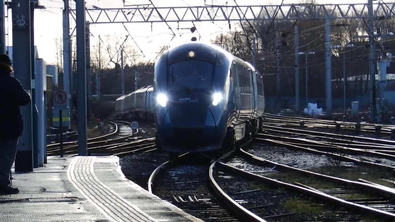 1Z33 0604 WC Evero 805010 & 805002 Birmingham New Street to Carlisle
