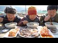 가마솥에 하루 종일~ 끓인 뜨끈한 소머리 국밥 (Ox head soup) 요리&먹방!! - Mukbang eating show