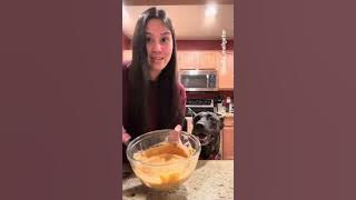 Bella makes pumpkin pancakes 