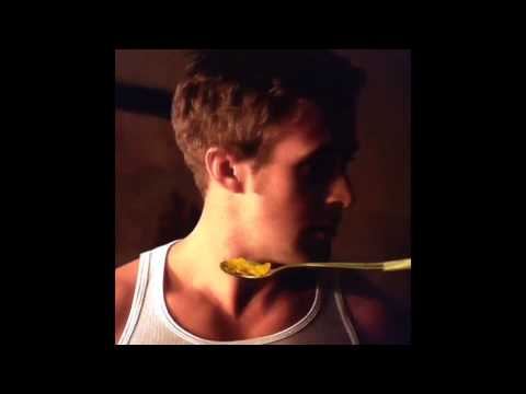 Ryan Gosling Won't Eat His Cereal (2013-2014 Vine Compilation)