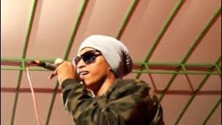 Issabella - Kamal Abakar AR