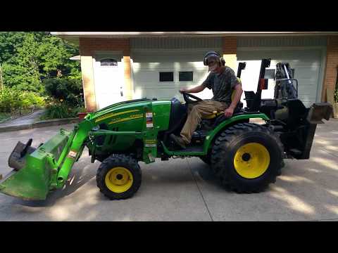 Video: Bagaimana saya tahu tahun backhoe John Deere saya?