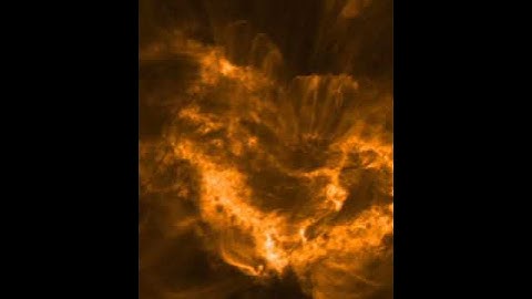 TRACE - Loop evolution in AR 9077 in 195Å on 15 July 2000