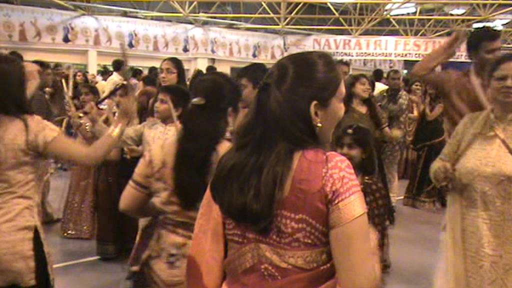 Harrow leisure centre navratri 2011 YouTube Harrow leisure centre navratri 2011 YouTube