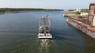 Shrimp Boat Mrs. E's Return to Bayou La Batre, AL by TGIF365 105 views 7 months ago 3 minutes, 37 seconds