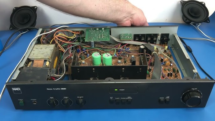 Problème : Ampli intégré Akai AM-U02 (70's) - Enceintes et Musiques