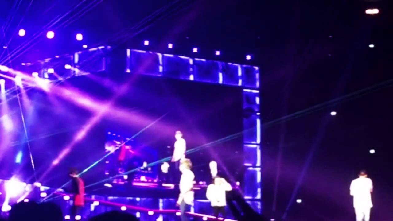 Stockholm Syndrome - On the Road Again Tour - One Direction - February 25, 2015